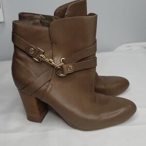 Isola Ankle Boots